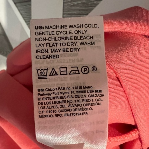 022. WHBM Sheath Dress in Tea Rose• White House Black Market - Picture 7 of 7